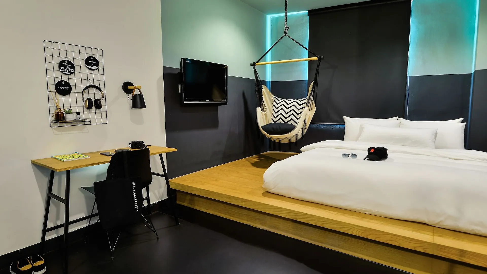 ***  The Hammock Hotel Fine Arts Museum Ho Şi Min Vietnam